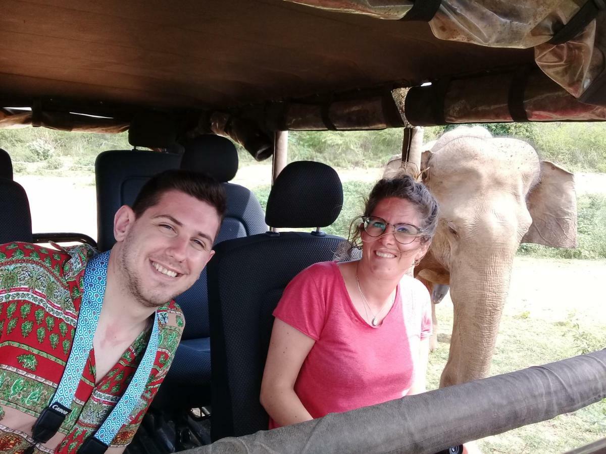 Tusker'S Paradise Safari Villa Удавалаве Экстерьер фото