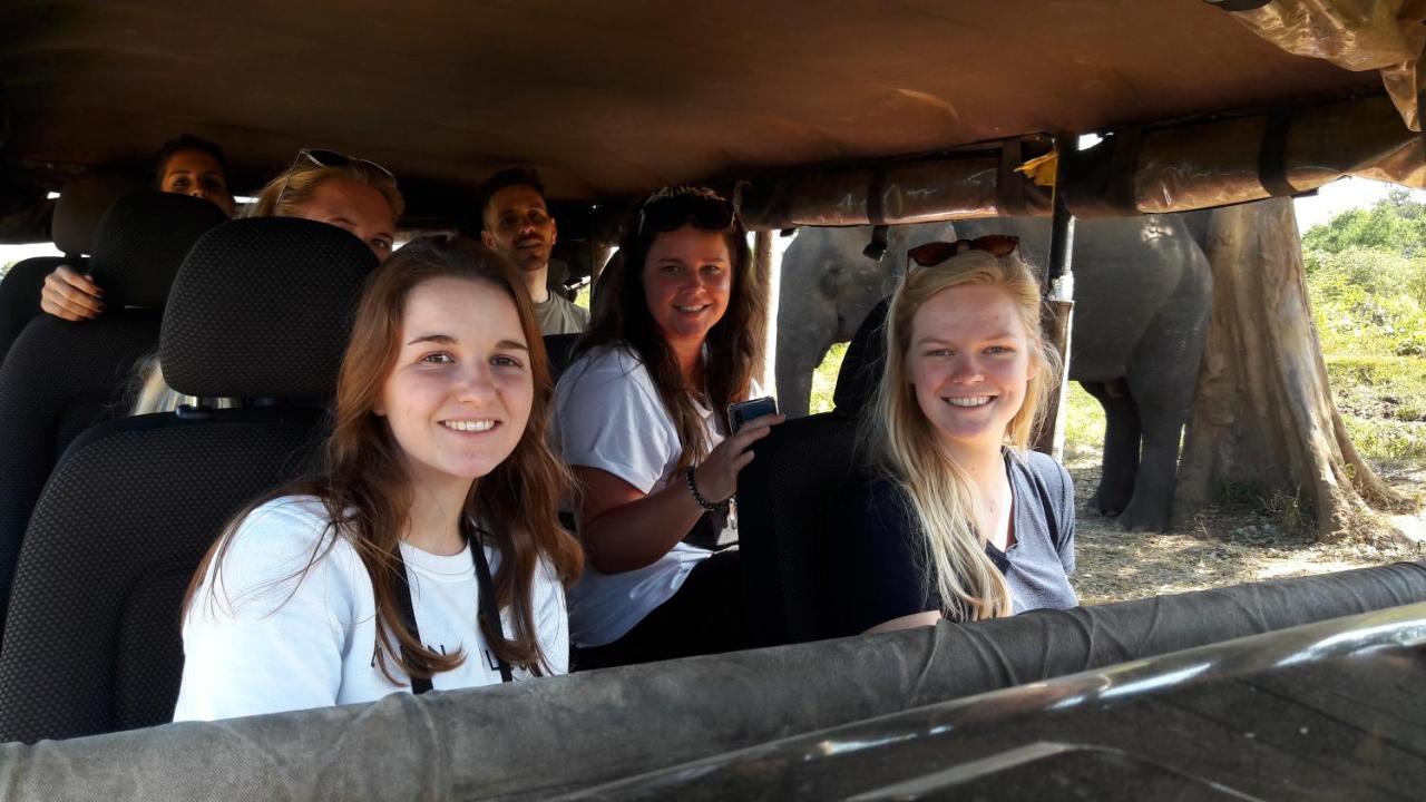 Tusker'S Paradise Safari Villa Удавалаве Экстерьер фото